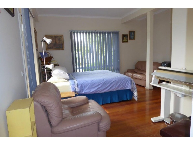 4 Murray Street, Apollo Bay VIC 3233