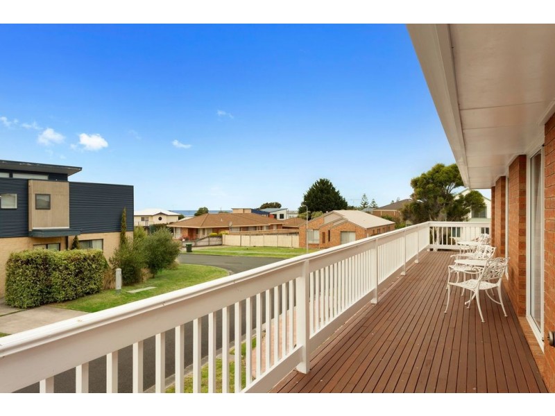 4 Joyce Street, Apollo Bay VIC 3233