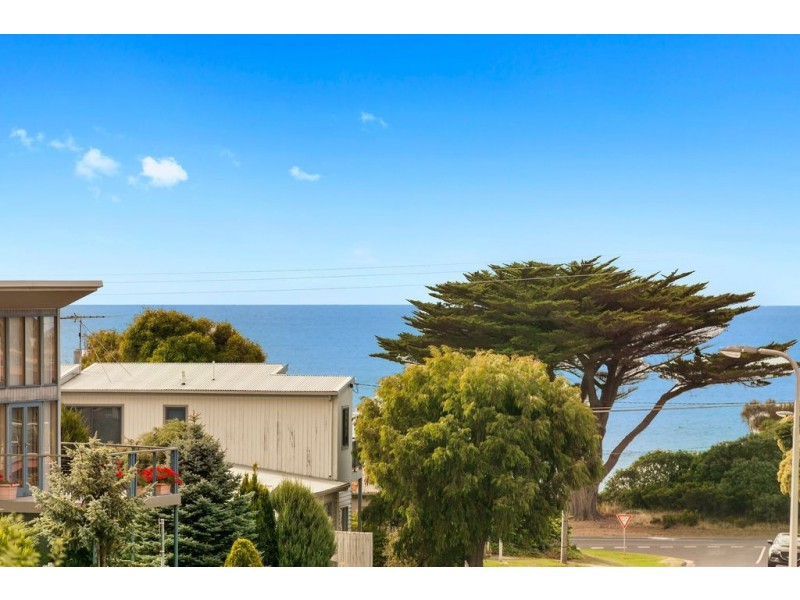 4 Joyce Street, Apollo Bay VIC 3233