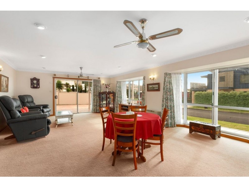 4 Joyce Street, Apollo Bay VIC 3233