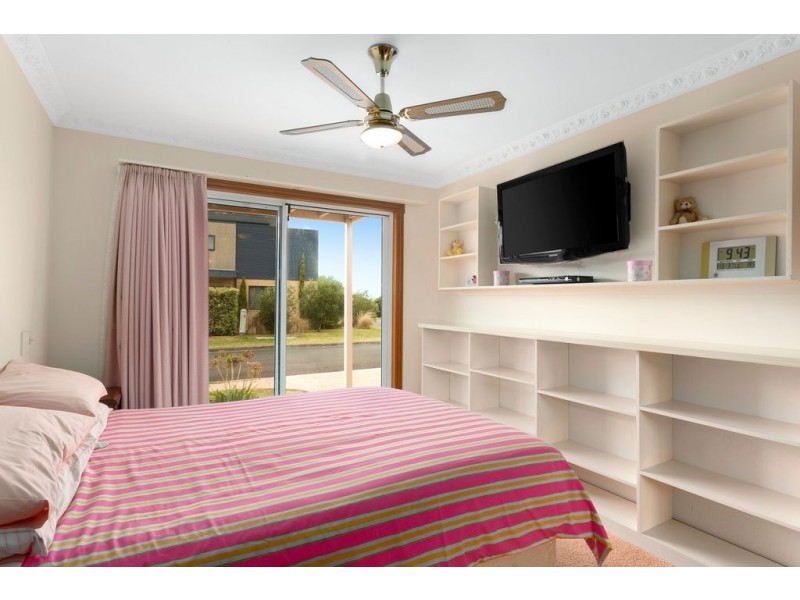 4 Joyce Street, Apollo Bay VIC 3233