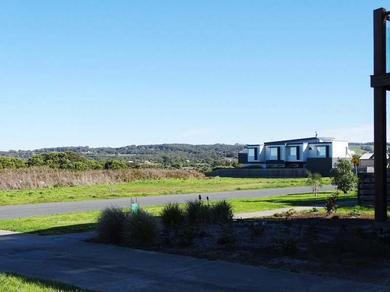 8A Gambier Street, Apollo Bay VIC 3233