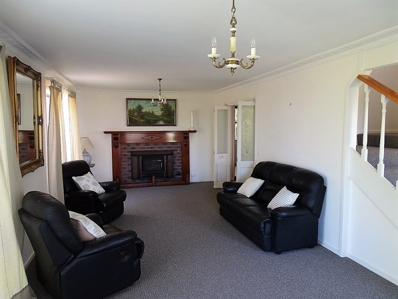 3 McMinn Court, Marengo VIC 3233