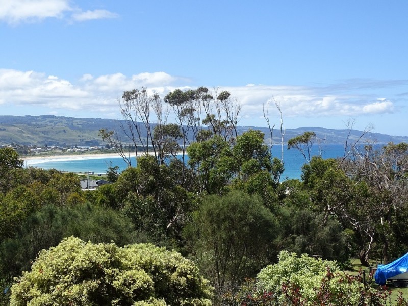 3 McMinn Court, Marengo VIC 3233