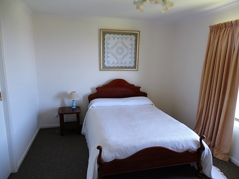 3 McMinn Court, Marengo VIC 3233