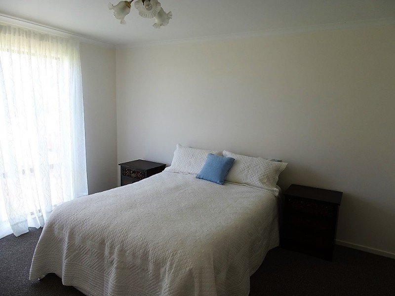 3 McMinn Court, Marengo VIC 3233