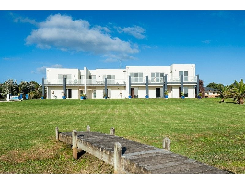 2/12 Galbraith Way, Marengo VIC 3233