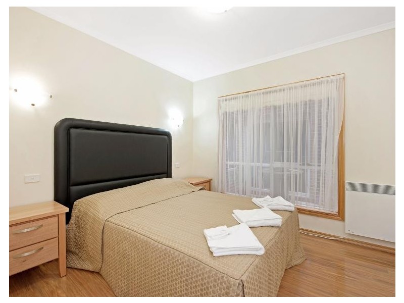 2/12 Galbraith Way, Marengo VIC 3233