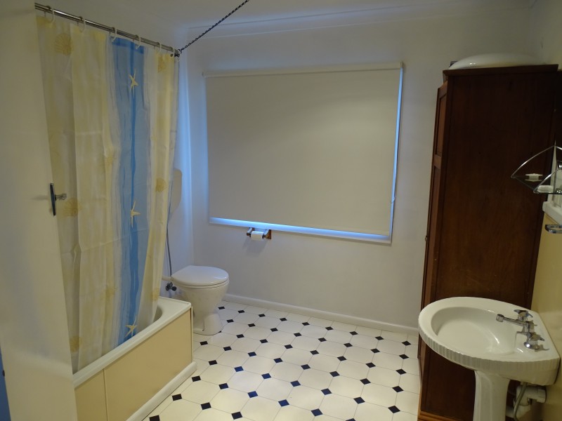 6 Harrison Street, Marengo VIC 3233