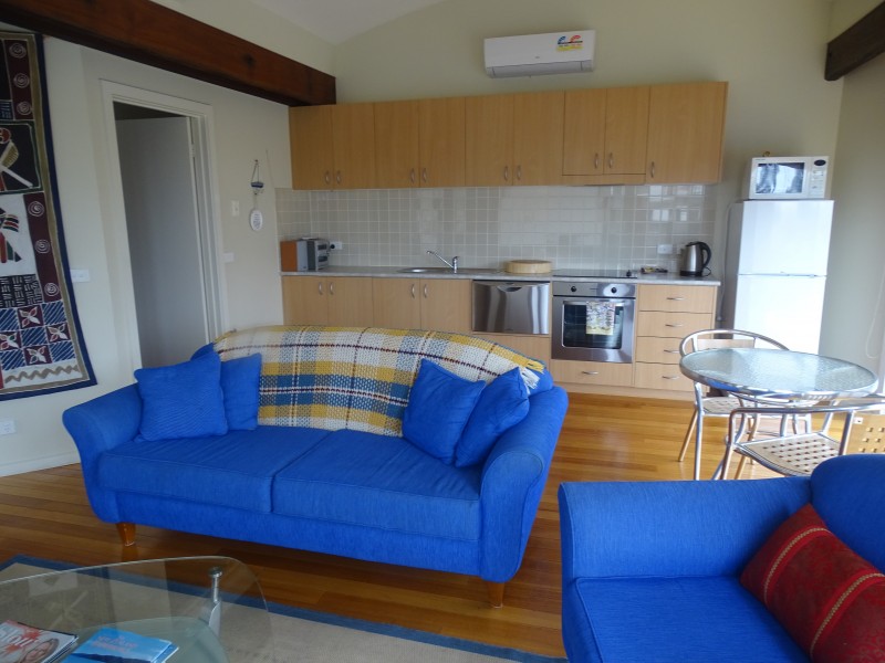 4/155 Great ocean road, Apollo Bay VIC 3233