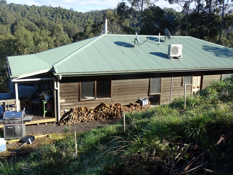 390 Wild Dog Road, Apollo Bay VIC 3233