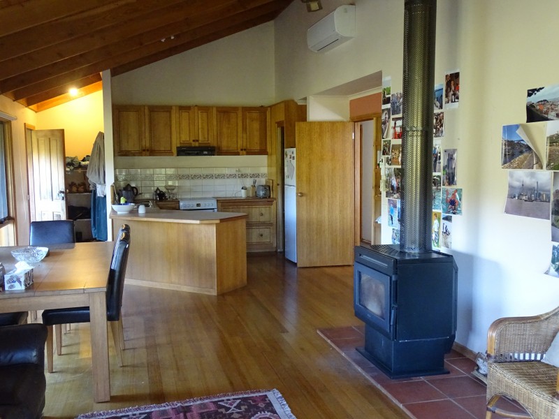 390 Wild Dog Road, Apollo Bay VIC 3233