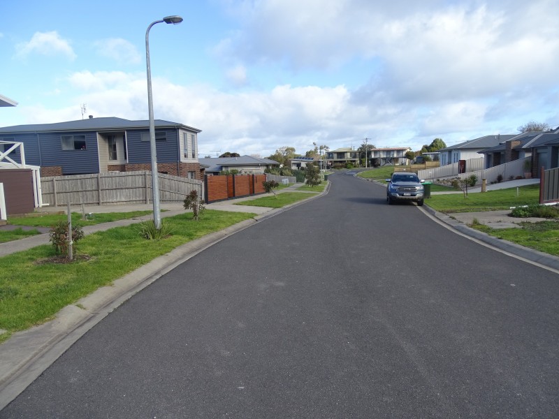 13 Dolphin Court, Apollo Bay VIC 3233
