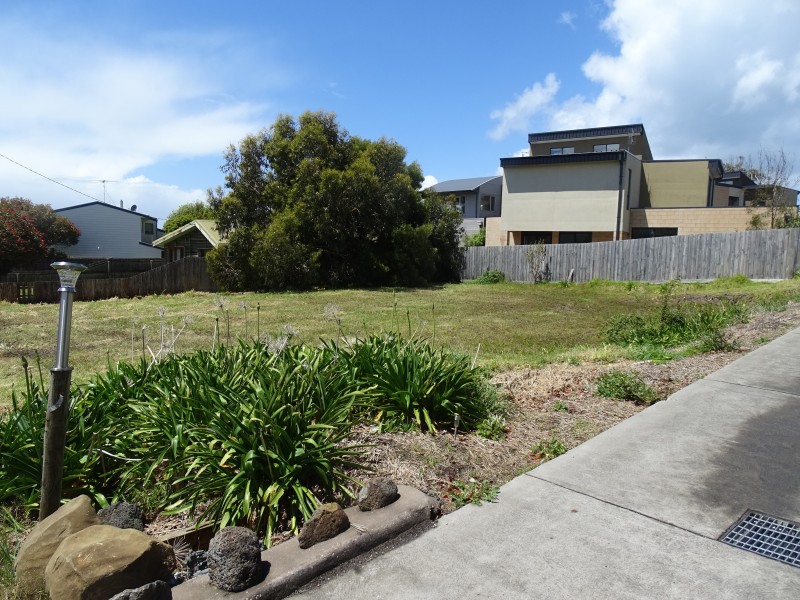 Lot 1, 13-15 Great Ocean Road, Marengo VIC 3233
