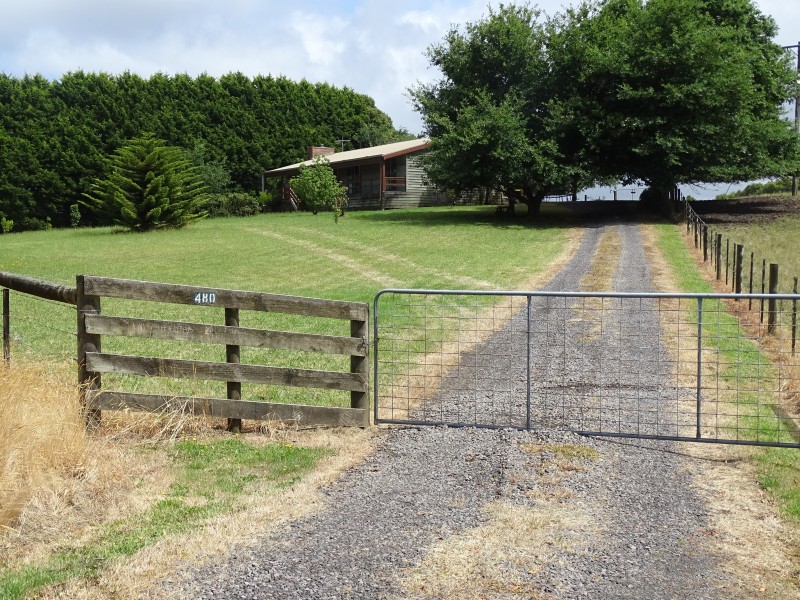 480 Dehnerts Track, Beech Forest VIC 3237