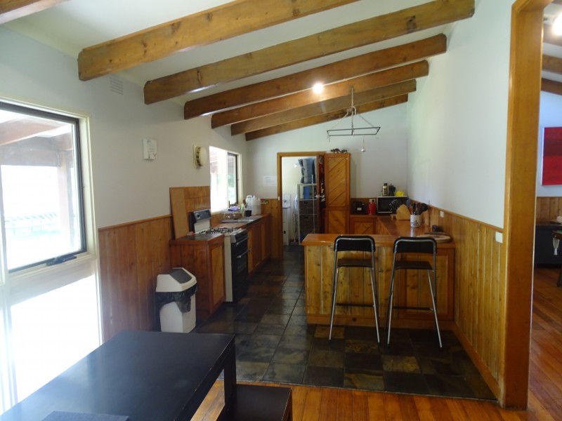 480 Dehnerts Track, Beech Forest VIC 3237