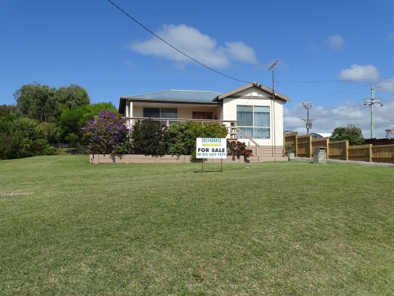 8 Marengo Crescent, Marengo VIC 3233