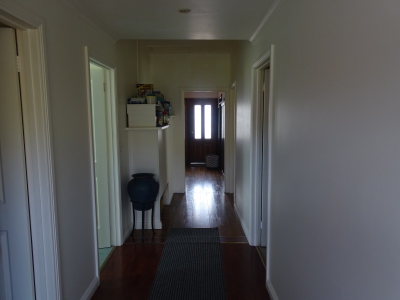 8 Marengo Crescent, Marengo VIC 3233