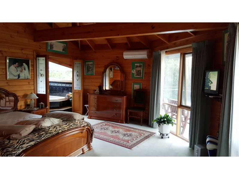 6240 Great Ocean Road, Apollo Bay VIC 3233