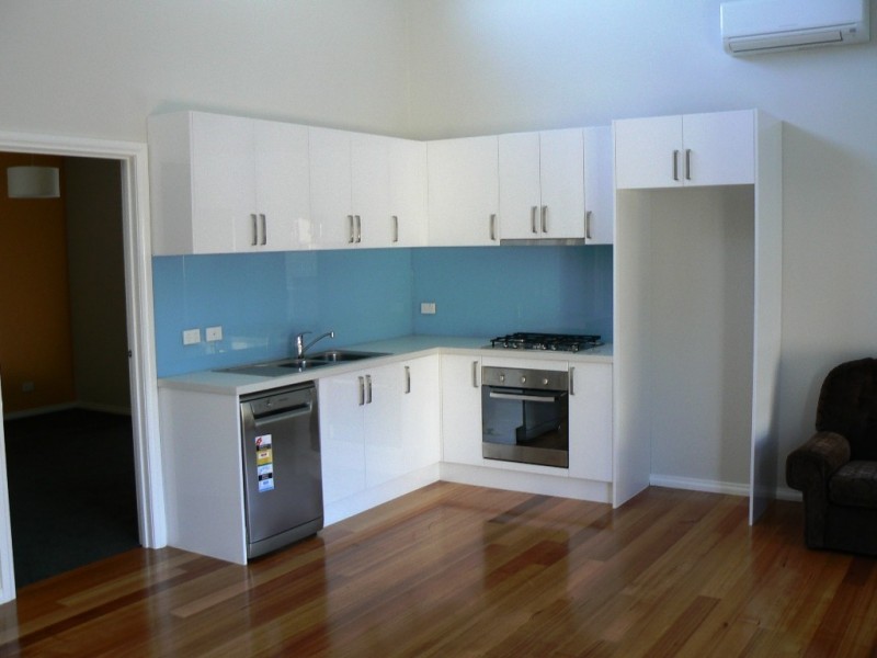 13 Great Ocean Road, Marengo VIC 3233