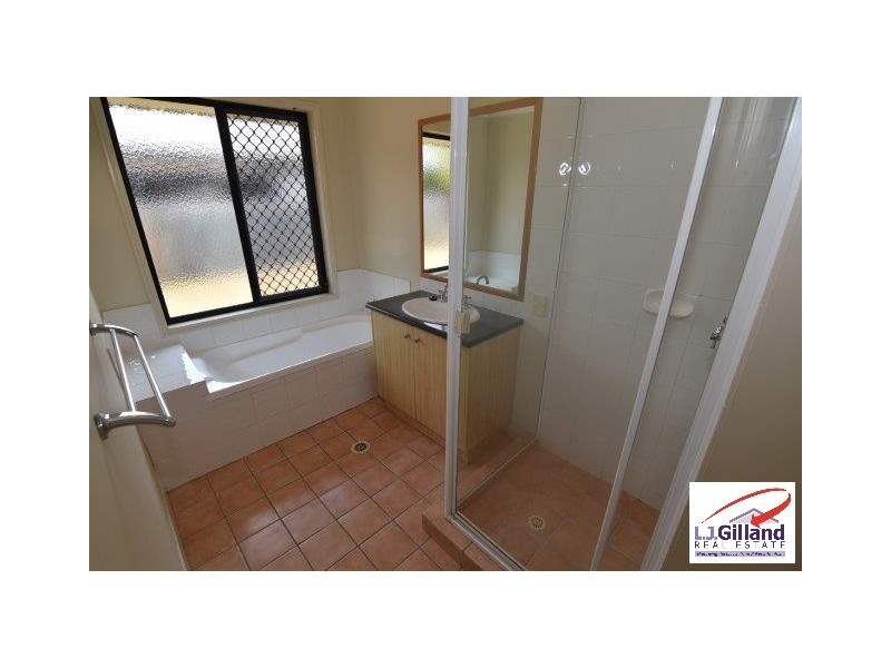 37 Manor Crescent, Wakerley QLD 4154