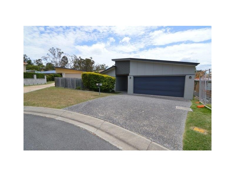 3 Camphor Laurel, Mcdowall QLD 4053