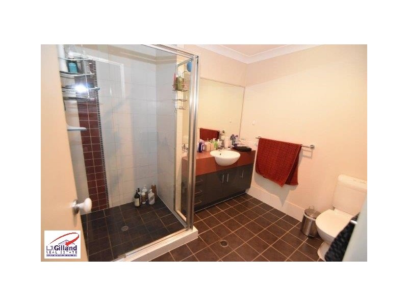3 Camphor Laurel, Mcdowall QLD 4053