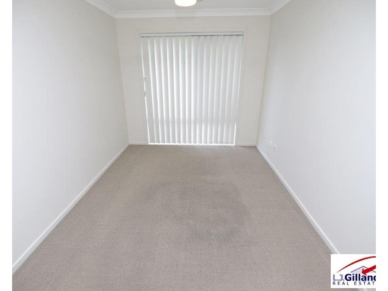 3 Camphor Laurel, Mcdowall QLD 4053
