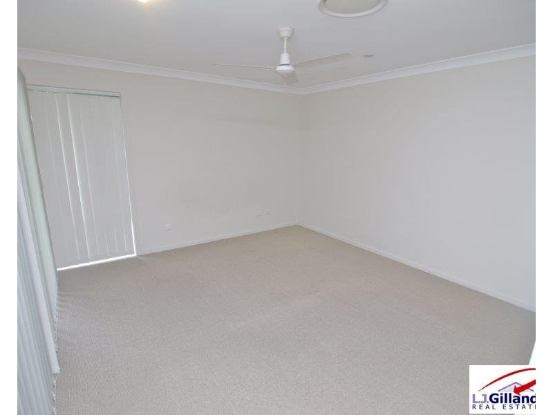 3 Camphor Laurel, Mcdowall QLD 4053