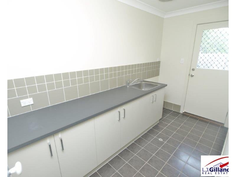 3 Camphor Laurel, Mcdowall QLD 4053
