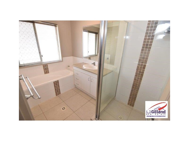 11 Yovan Court, Loganlea QLD 4131