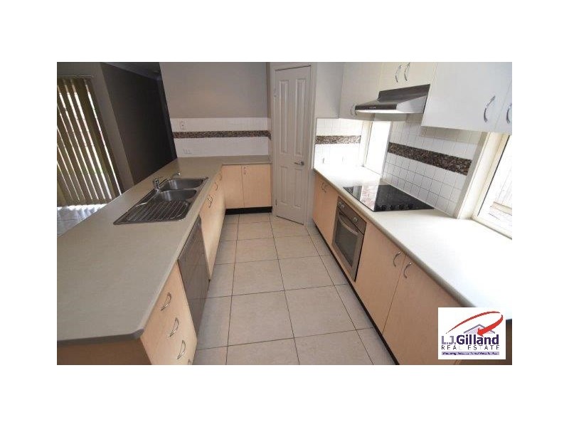 11 Yovan Court, Loganlea QLD 4131