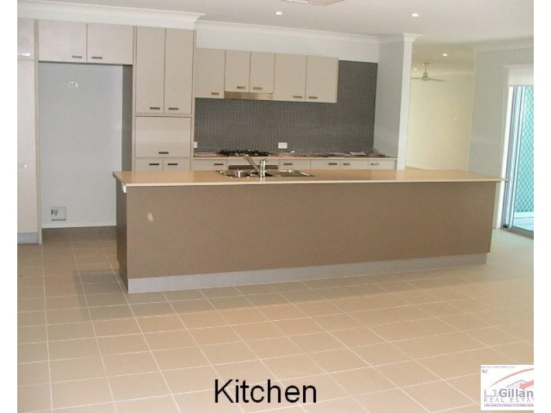 48 Village Circuit, Murarrie QLD 4172