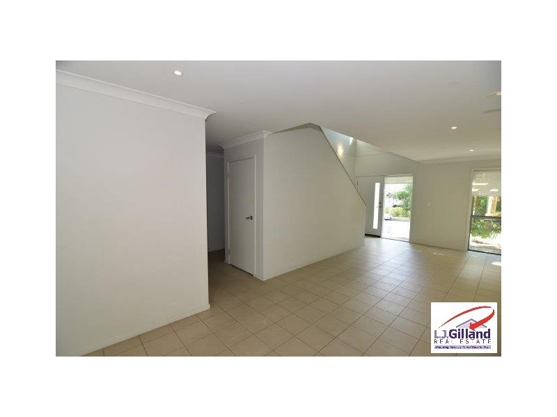 48 Village Circuit, Murarrie QLD 4172