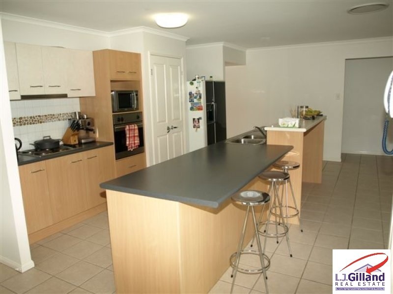 8 Drummond Court, North Lakes QLD 4509