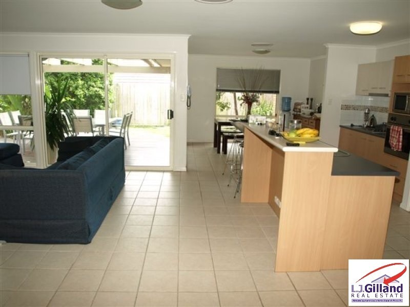 8 Drummond Court, North Lakes QLD 4509