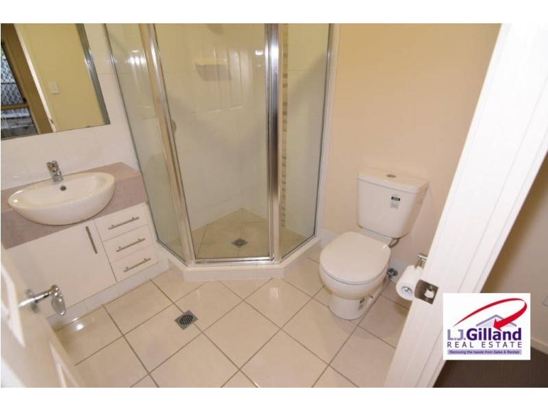 2/6 Oakmoss Street, Springfield Lakes QLD 4300