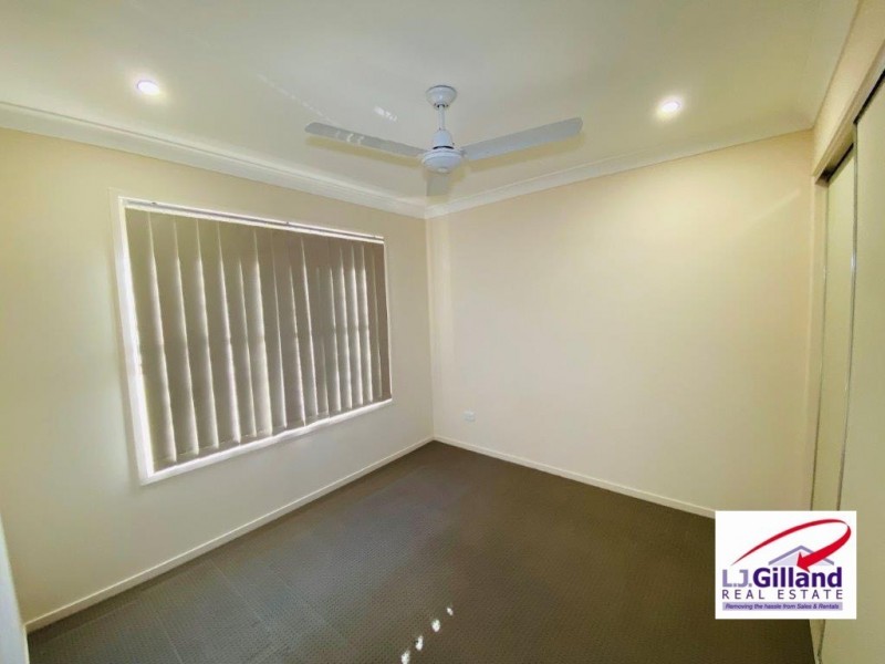 2/6 Oakmoss Street, Springfield Lakes QLD 4300