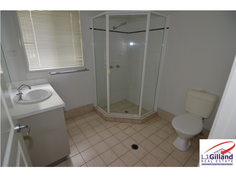 8 Karawatha Street, Springwood QLD 4127