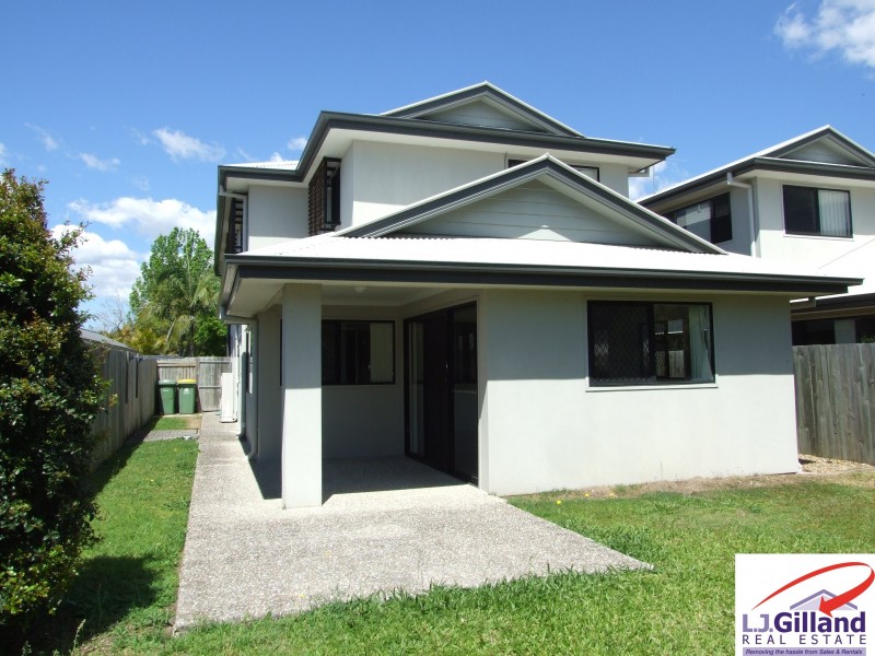8B KARAWATHA STREET, Springwood QLD 4127