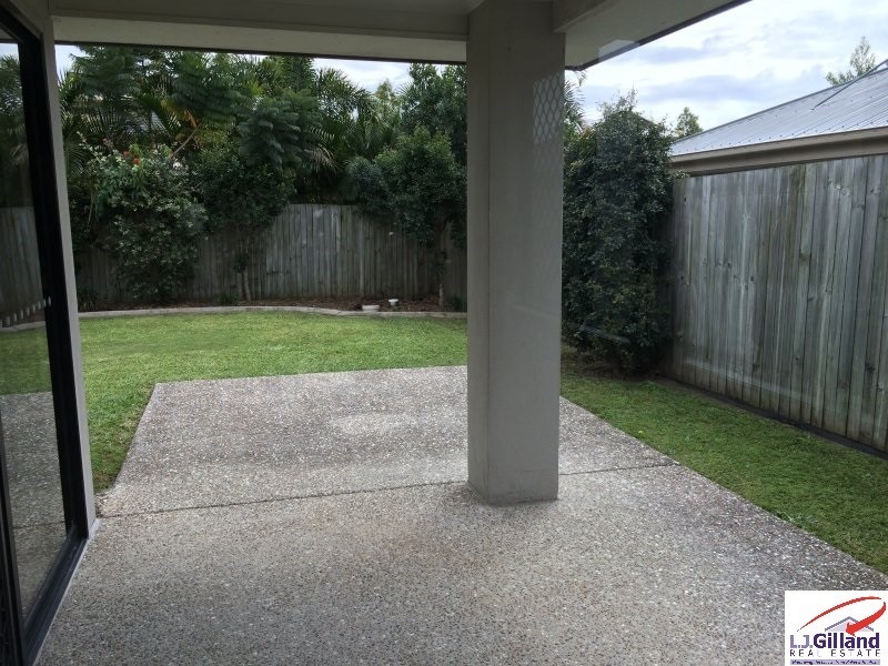 8B KARAWATHA STREET, Springwood QLD 4127