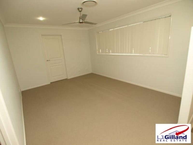 8B KARAWATHA STREET, Springwood QLD 4127