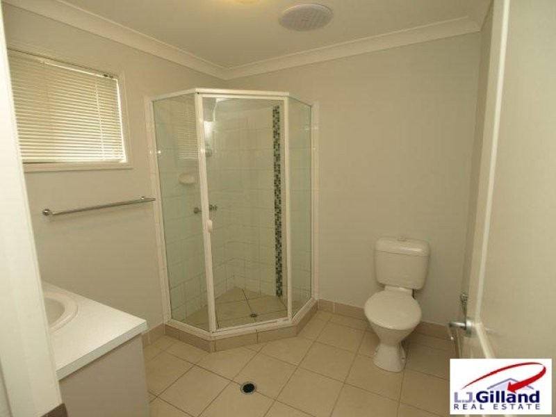 8B KARAWATHA STREET, Springwood QLD 4127