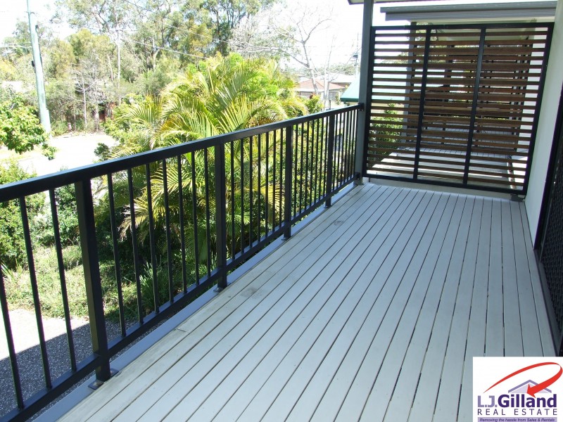 8B KARAWATHA STREET, Springwood QLD 4127