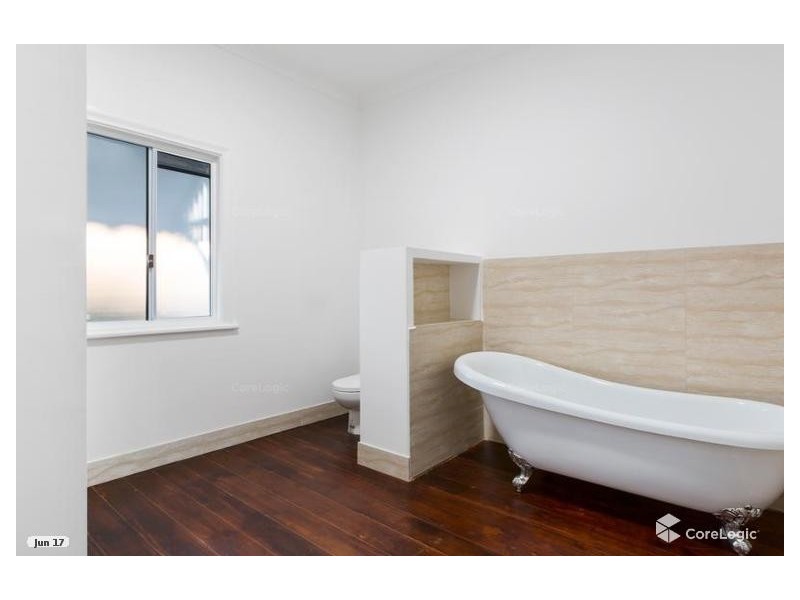 49A Woodford Street, One Mile QLD 4305