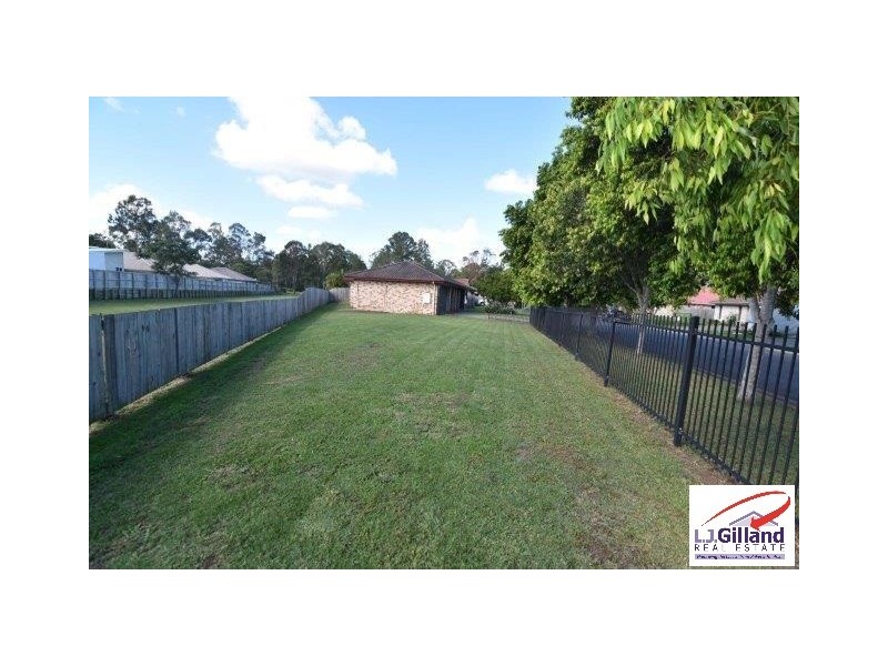 4 Yovan Court, Loganlea QLD 4131