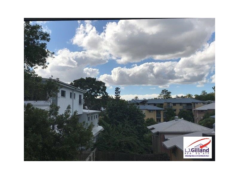 10/30 Jordan Street, Greenslopes QLD 4120