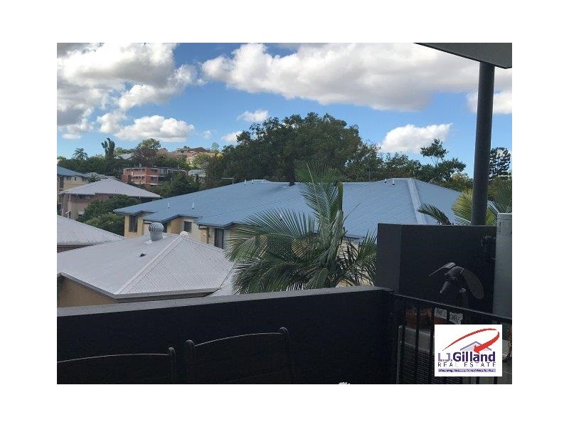 10/30 Jordan Street, Greenslopes QLD 4120