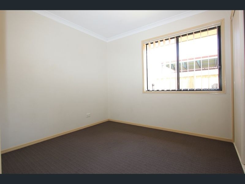 12 Jobson Place, Crestmead QLD 4132