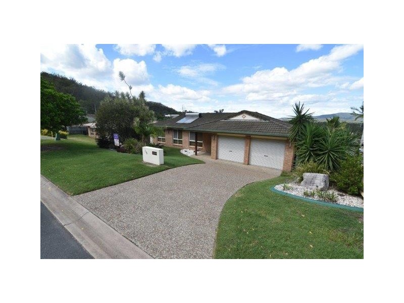 16 Hartwig Crescent, Mount Warren Park QLD 4207